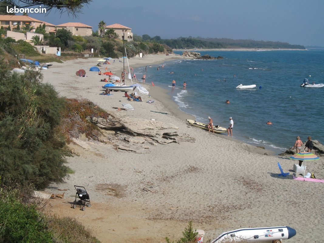 Villa bord de mer située à la marine de Bravone (image 3)