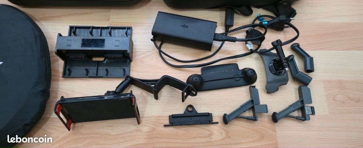 Drone dji mavic 2 pro état neuf plus accessoires (image 2)