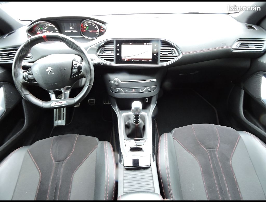 Peugeot 308 II PHASE 2 1.6 PURETECH 262 GTI BY PEUGEO (image 8)