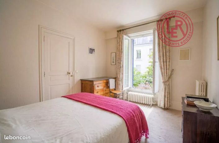 Maison 5 pièces 161 m² — 12