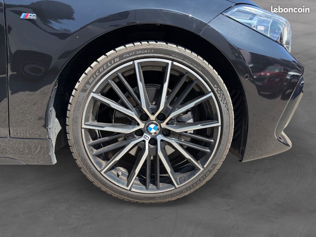 BMW SERIE 1 F40 118d BVA8 150 ch M Sport Jantes 19'' État irréprochable Garantie 12 mois (image 25)