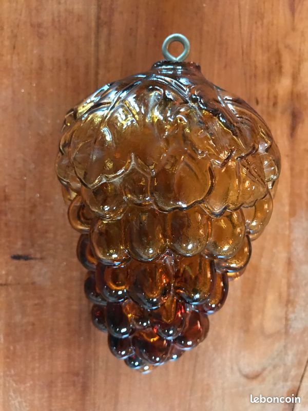 Boule de Noël en verre, élégance rouge et or 8 cm