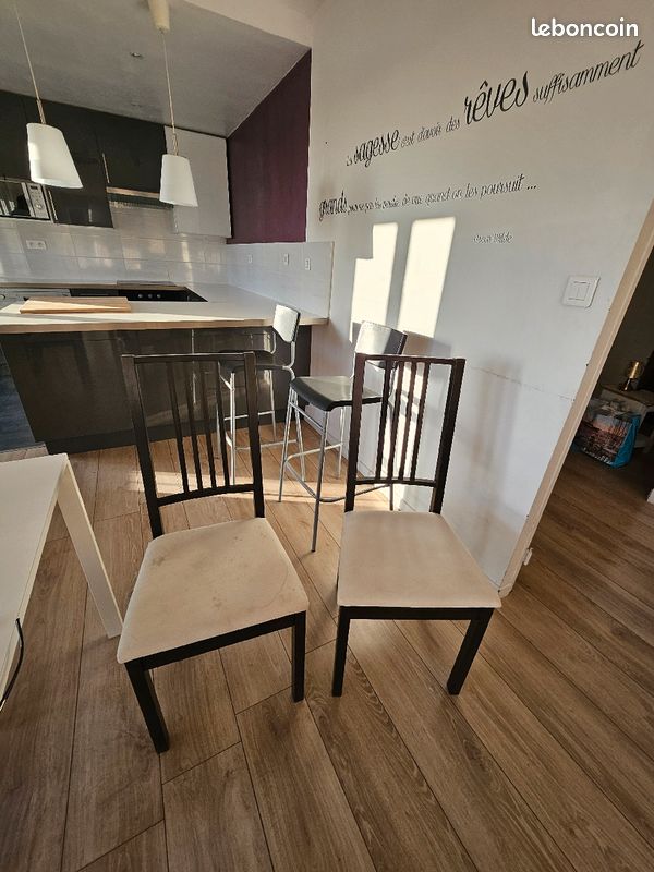 Chaise (image 1)