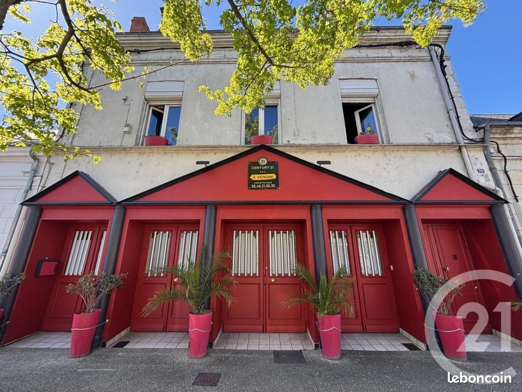 Maison 2 pièces 645 m² · à Châtellerault · 645 m² · 97 400 €