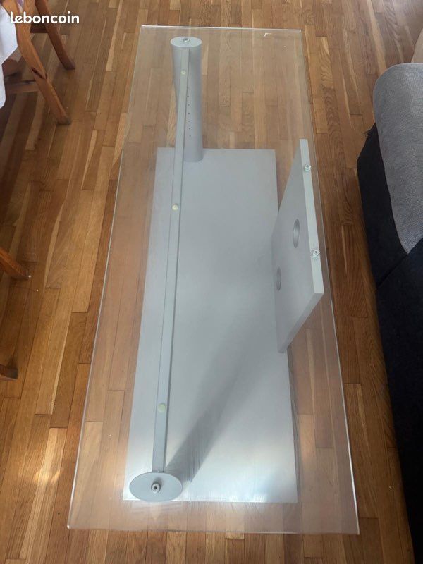 Table en verre (image 2)