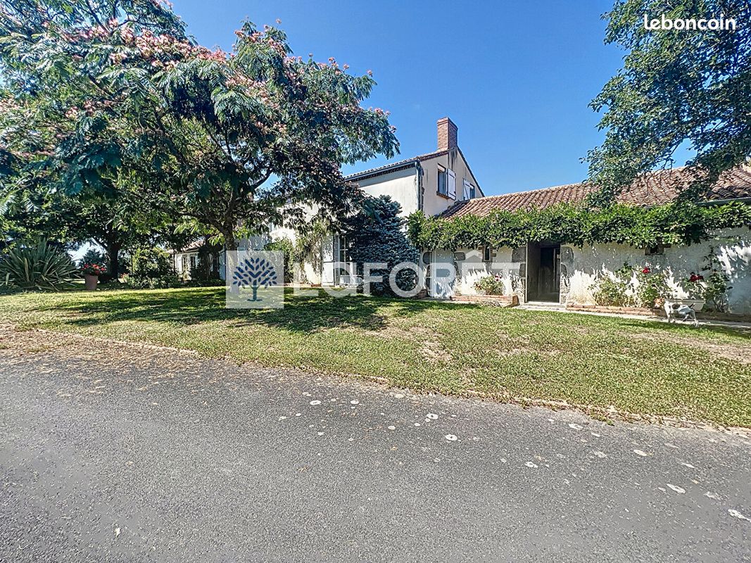 Maison 6 pièces 190 m² · à Chiché · 190 m² · 363 500 €