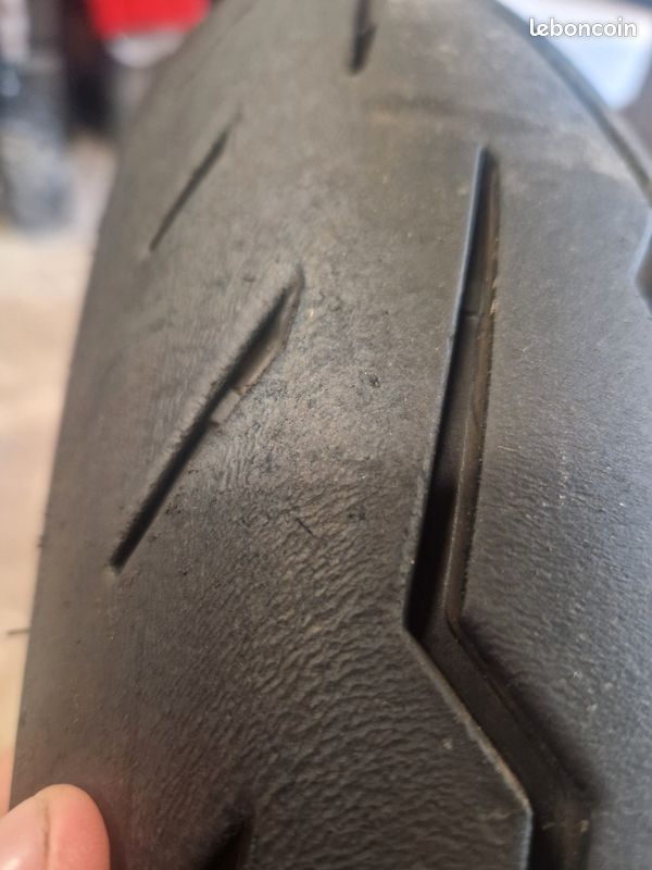 Pneu pirelli rosso 4 (image 3)