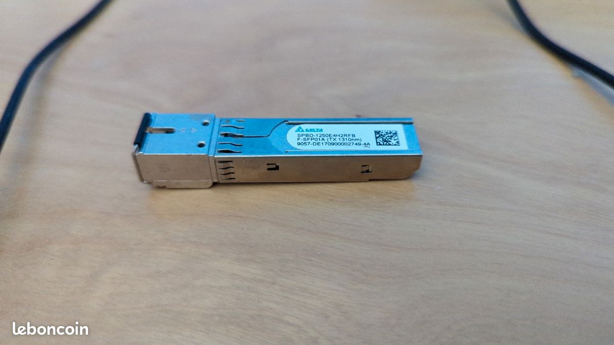 Module SFP ONT Pour Freebox Delta – Fibre Optique Hisense F-SFPONU1A – Gris, Ouvert Mais Jamais Utilisé