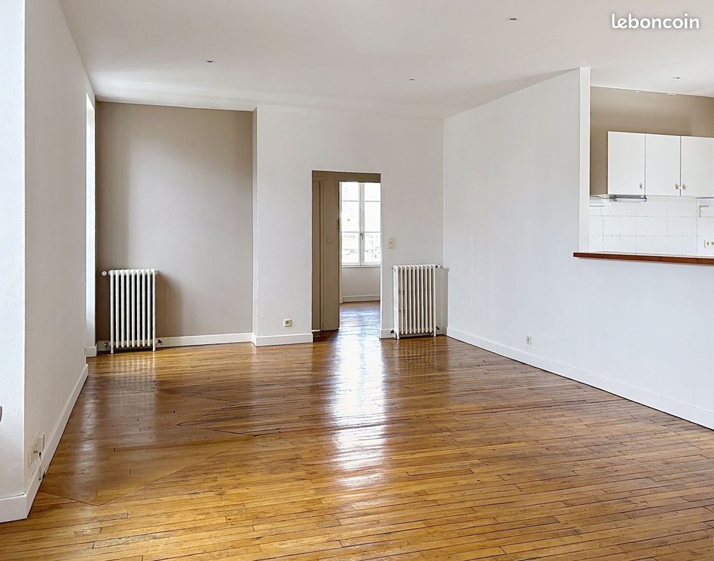 Appartement 3 pièces 77 m² · à Brive-la-Gaillarde · 77 m² · 730 €