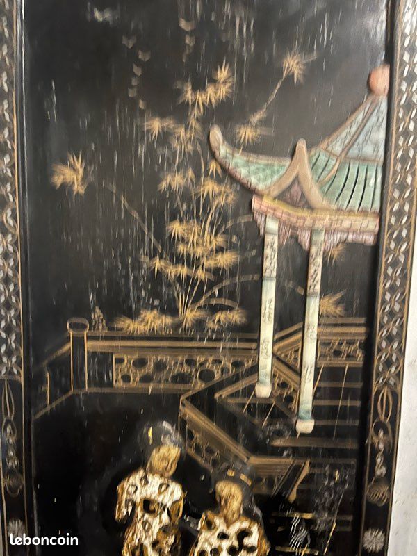 Panneau asiatique ancien en bois laqué noir – incrustations de pierres vers 1930 (image 4)