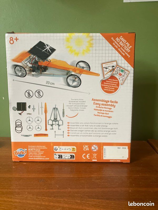 Buki Mini Lab énergie Solaire – Construis Ta Voiture Solaire Avec Tournevis – Dès 8 Ans