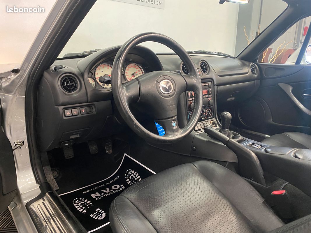 Mazda NBFL MX5 MEMORIES 1.8 140 CV / 1ére MAIN / 52598 km (image 4)