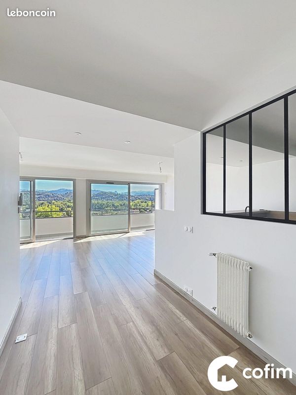 Appartement 3 pièces 81 m² · à Pau · 81 m² · 1 499 €/mois