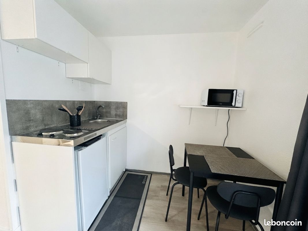 Studio 1 pièce 18 m² (image 2)