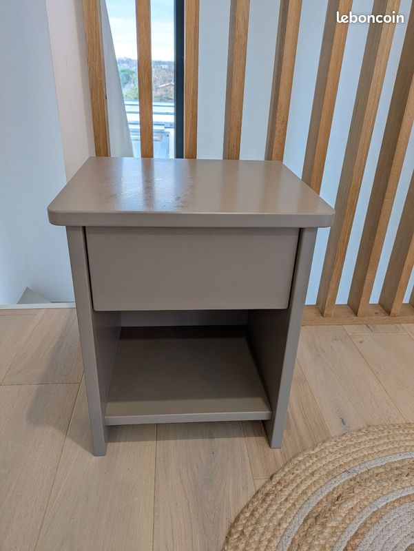 Table de chevet bois massif (image 1)