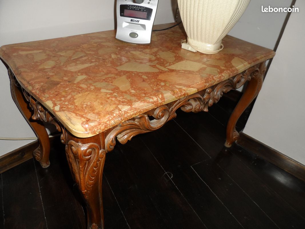 Vend petit table basse style louix 15 (image 3)