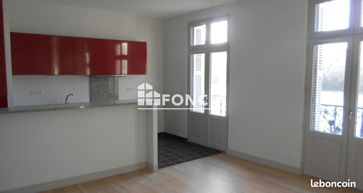 Appartement 3 pièces 48 m² · à Chinon · 48 m² · 575 €/mois