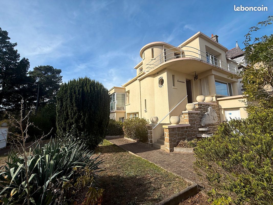 Maison 7 pièces 186 m² · à Saint-Brieuc · 186 m² · 351 305 €