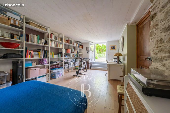 Maison 6 pièces 121 m² — 18