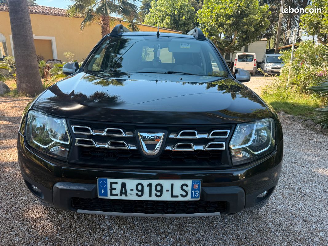 Dacia Duster 4x2 Black Touch (image 1)