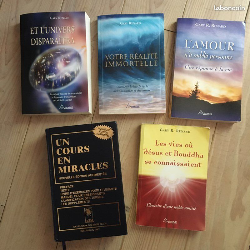 Un Cours En Miracles + 4 livres de Gary Renard (image 1)