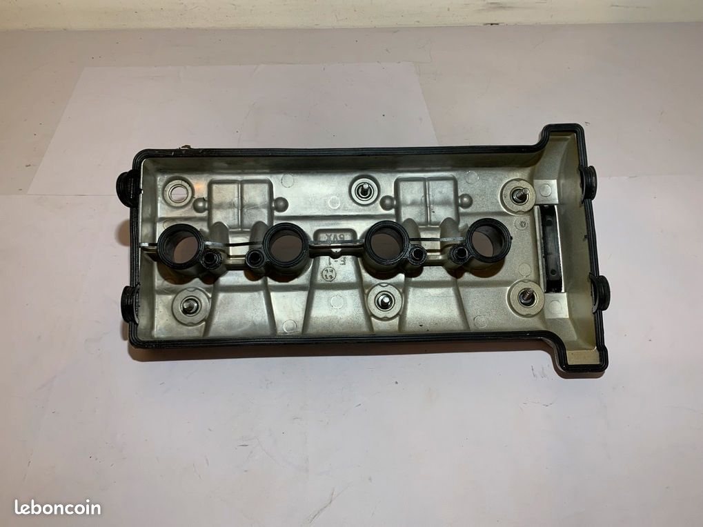 Couvre culasse yamaha fz6 (image 3)