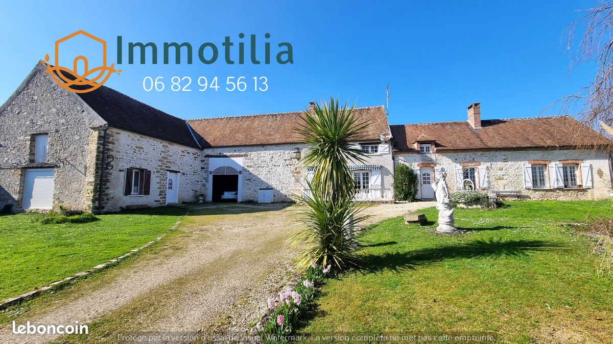 Maison 7 pièces 218 m² · à Donnemarie-Dontilly · 218 m² · 329 000 €