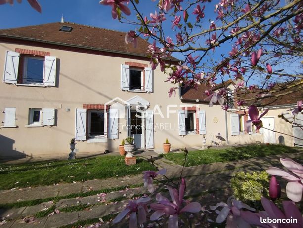 Propriété 7 pièces 150 m²