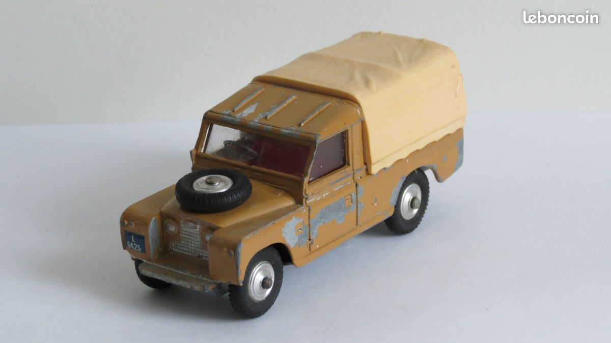 CORGI TOYS GIFT SET 2 LAND ROVER & RICE'S PONY TRAILER - NR MINT in original BOX