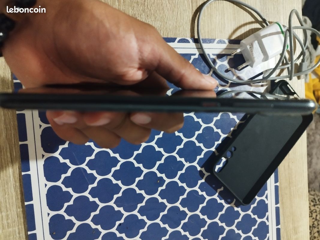 Smartphones Huawei P20 pro (image 3)