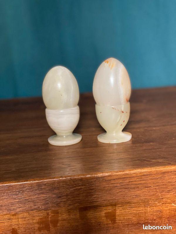 Coquetier et œuf en onyx (image 3)