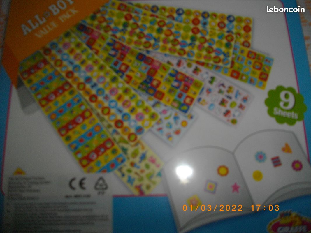 Boite de 1000 stickers autocollants - (NEUVE) (image 2)