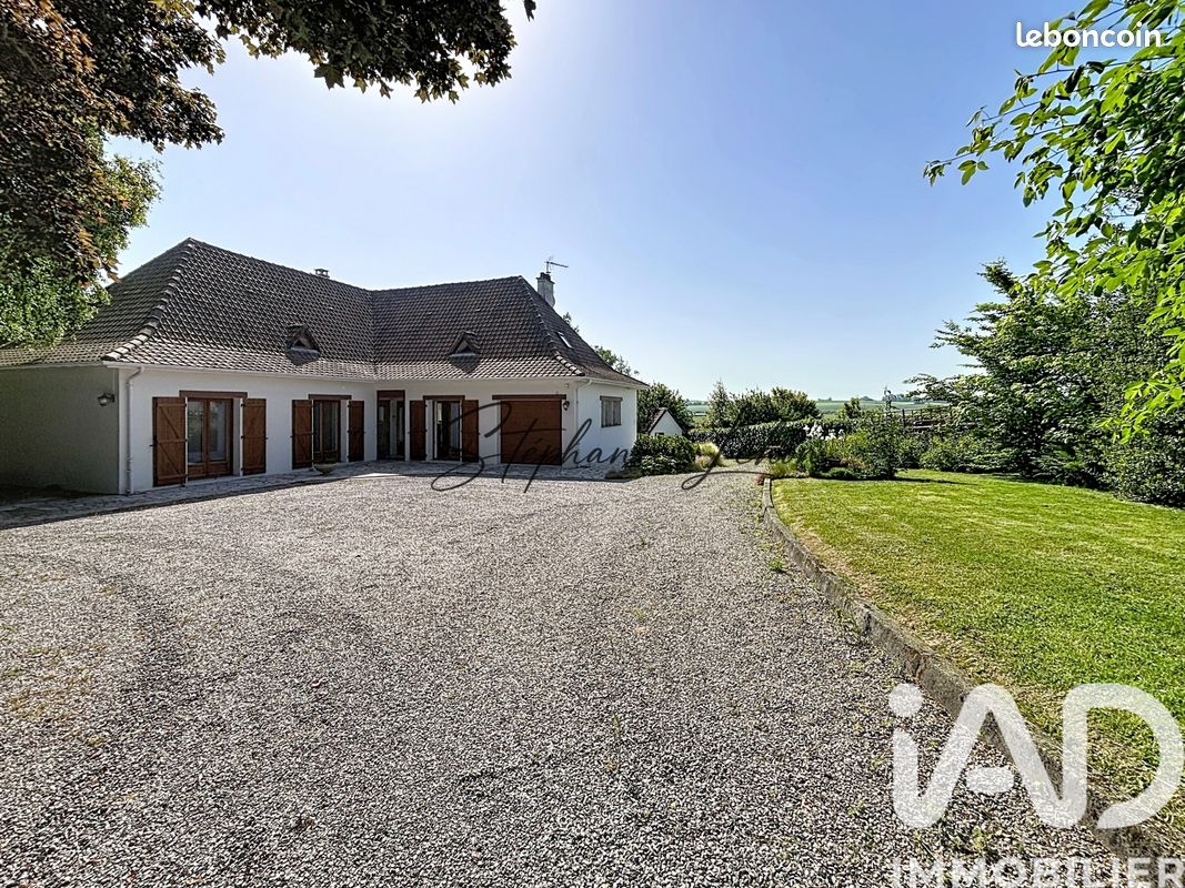 Maison 8 pièces 220 m² · à Bazinghen · 220 m² · 638 000 €