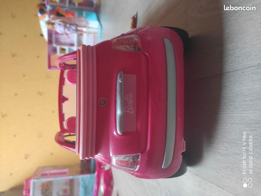 Fiat 500 So Pink. La série limitée aux couleurs de Barbie en vente sur  Leboncoin