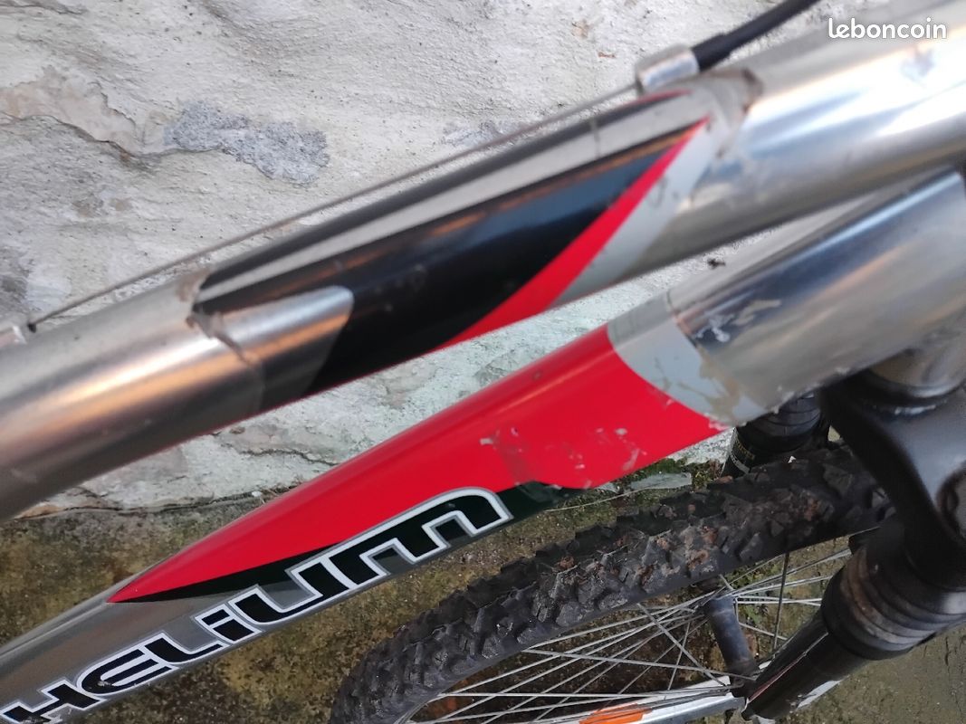 Vélo 26 pouces Hélium cadre suspendue Vélos