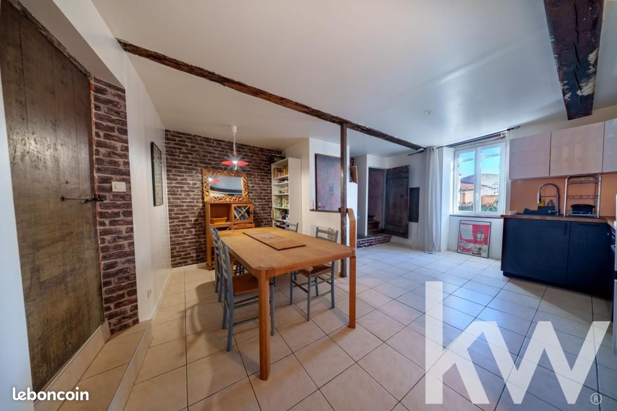 Maison 4 pièces 120 m² · à Les Martres-de-Veyre · 120 m² · 166 000 €