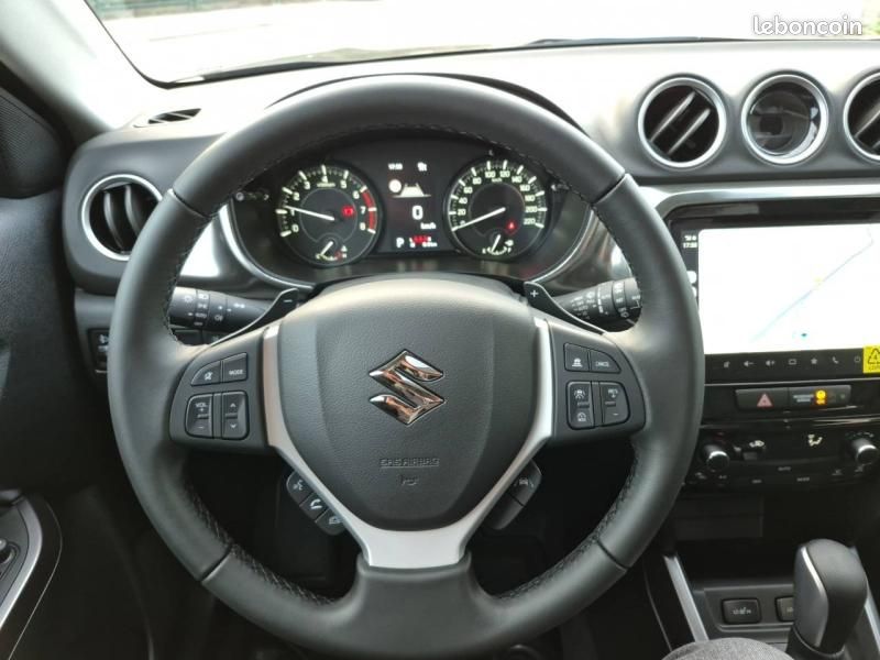 Suzuki Vitara 1.4 Boosterjet Hybrid 110ch Style Auto MY25 (image 20)