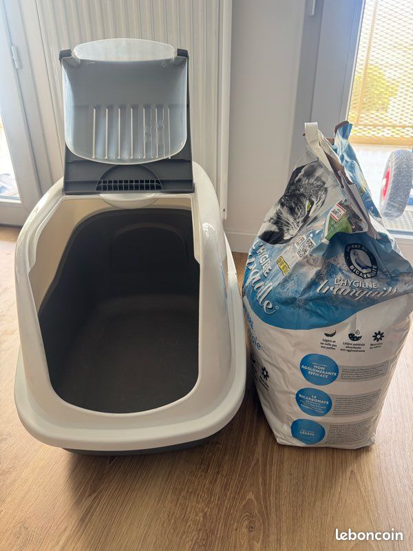 Bac à litière fermé Nestor blanc/gris + sac 20 L de litière (image 2)