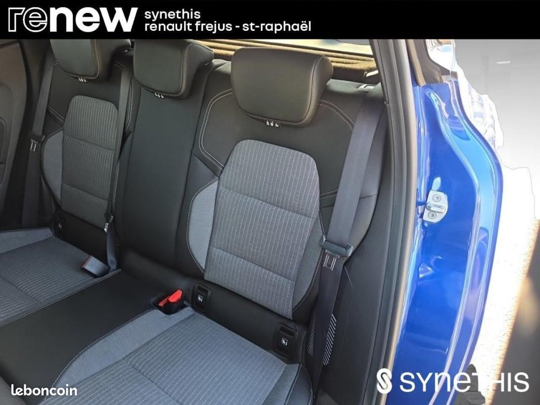 Renault Clio V E-Tech full hybrid 145 ch GSR2 Techno (image 9)