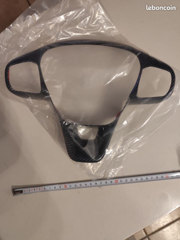 Habillage Volant FORD FIESTA (image 1)