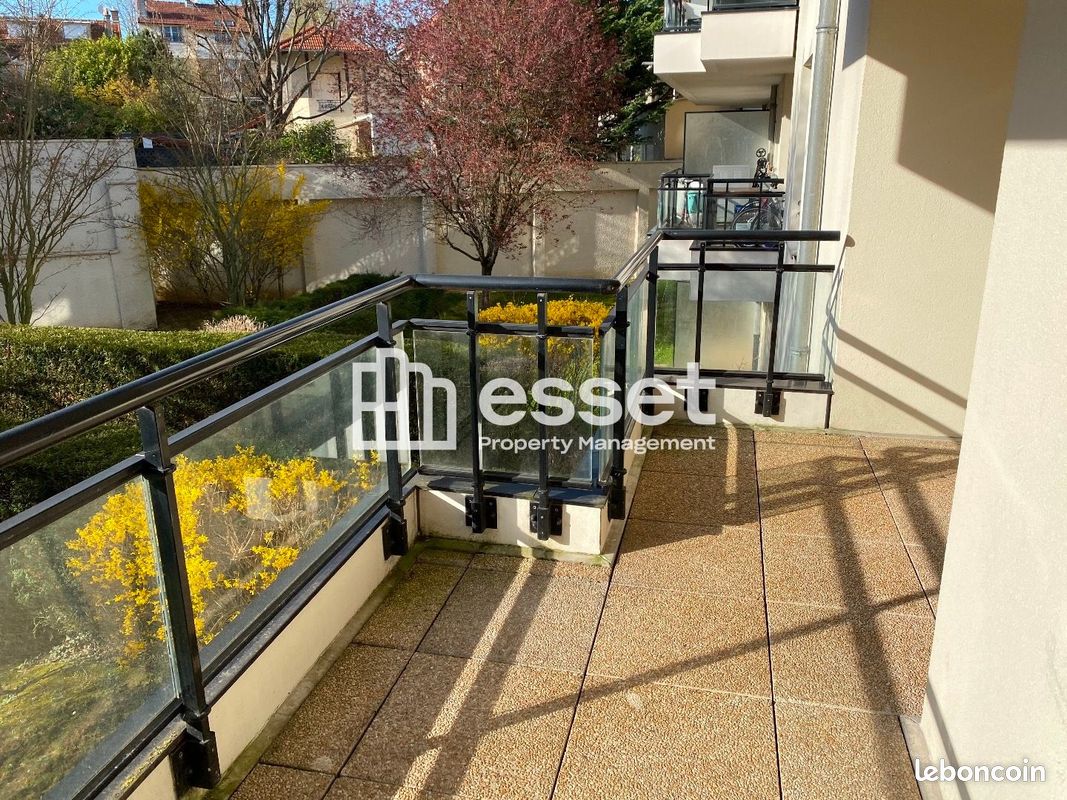 Appartement 4 pièces 85 m² · à Nogent-sur-Marne · 85 m² · 2 252 €/mois