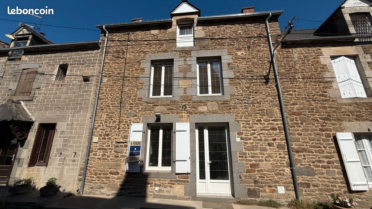 Maison 4 pièces 99 m² · à La Vicomté-sur-Rance · 99 m² · 254 600 €