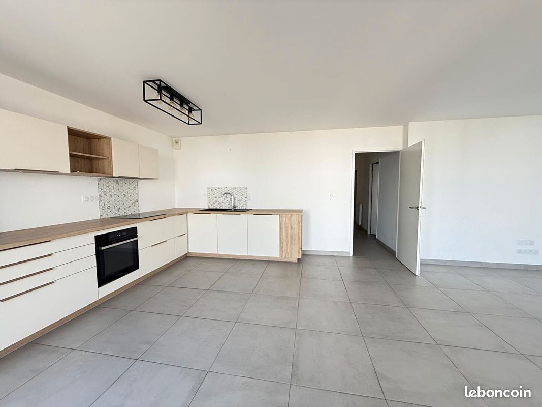 Appartement 4 pièces 95 m² · à Toulouse · 95 m² · 1 350 €/mois
