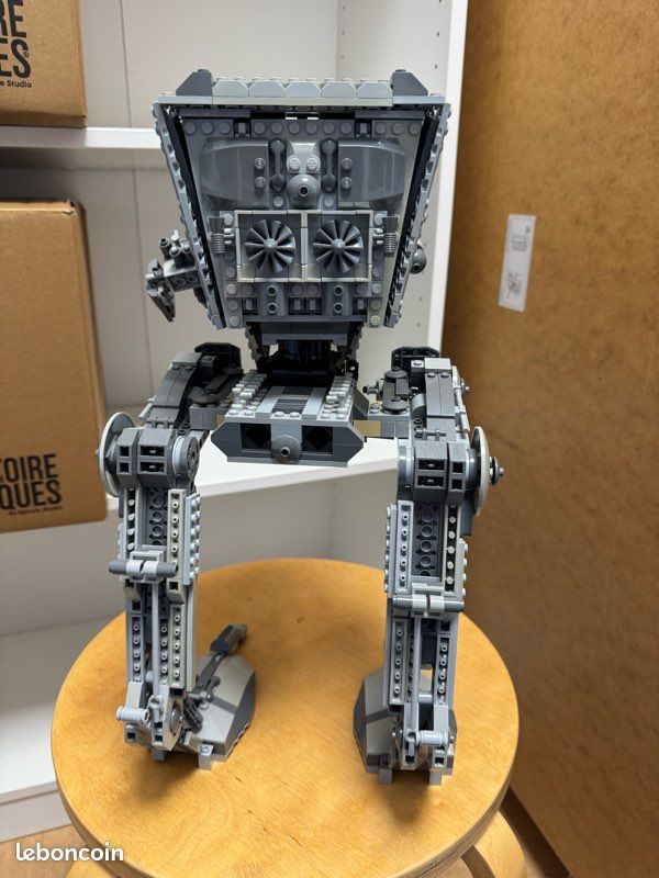 Set lego star wars 10174 at-st UCS Jeux Jouets