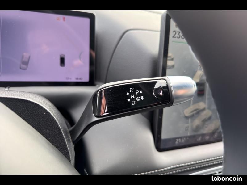 Xpeng G9 575ch 93,1kWh AWD Performance (image 23)
