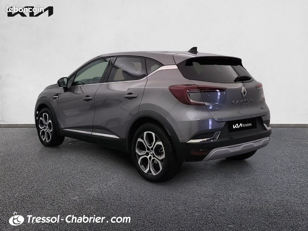 RENAULT Captur E-Tech 145 - 21 Intens (image 3)