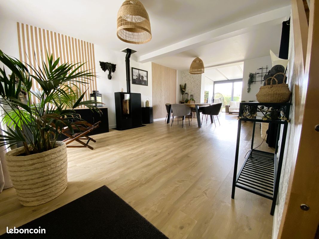 Maison 6 pièces 121 m² · à Iffendic · 121 m² · 332 000 €