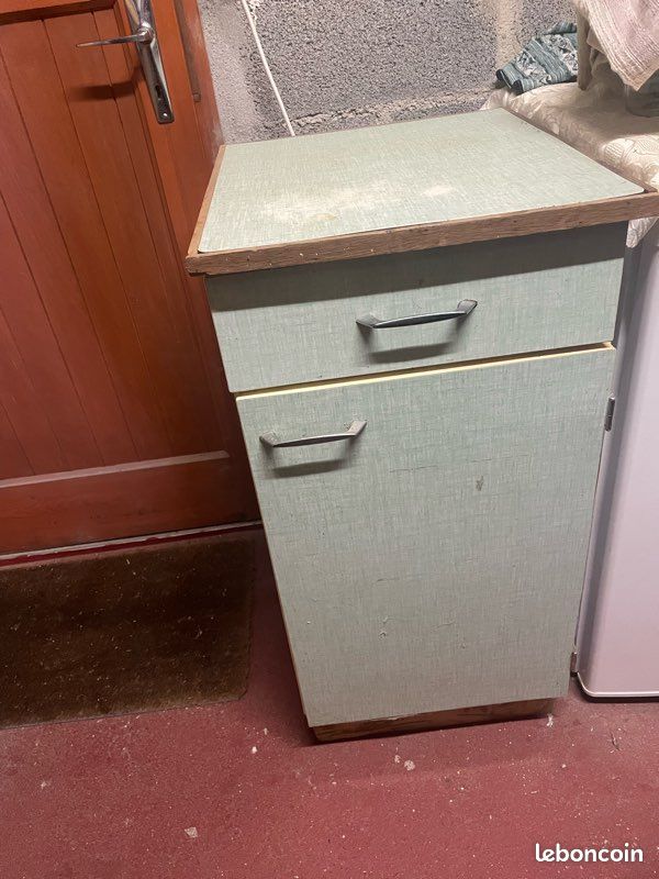 Petit meuble vintage (image 1)