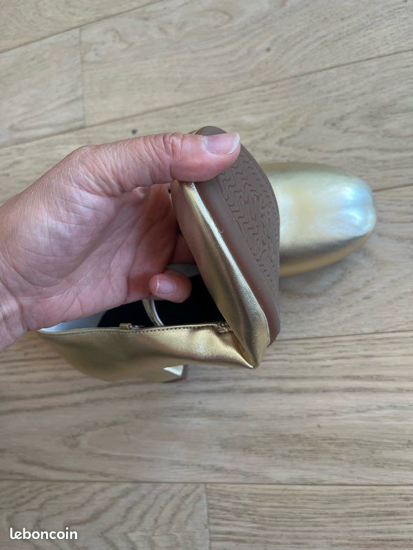 Chaussures pour femme à talon bas (image 8)