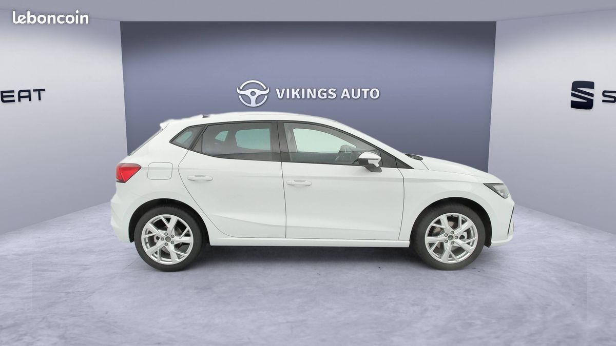SEAT Ibiza 1.0 TSI 115 ch Start/Stop DSG7 Copa (image 9)